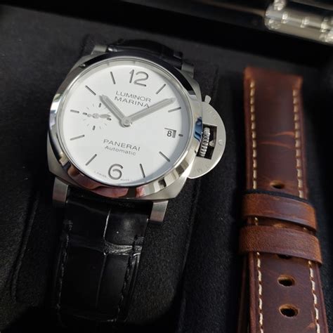 panerai tweedehands silicone|Pre.